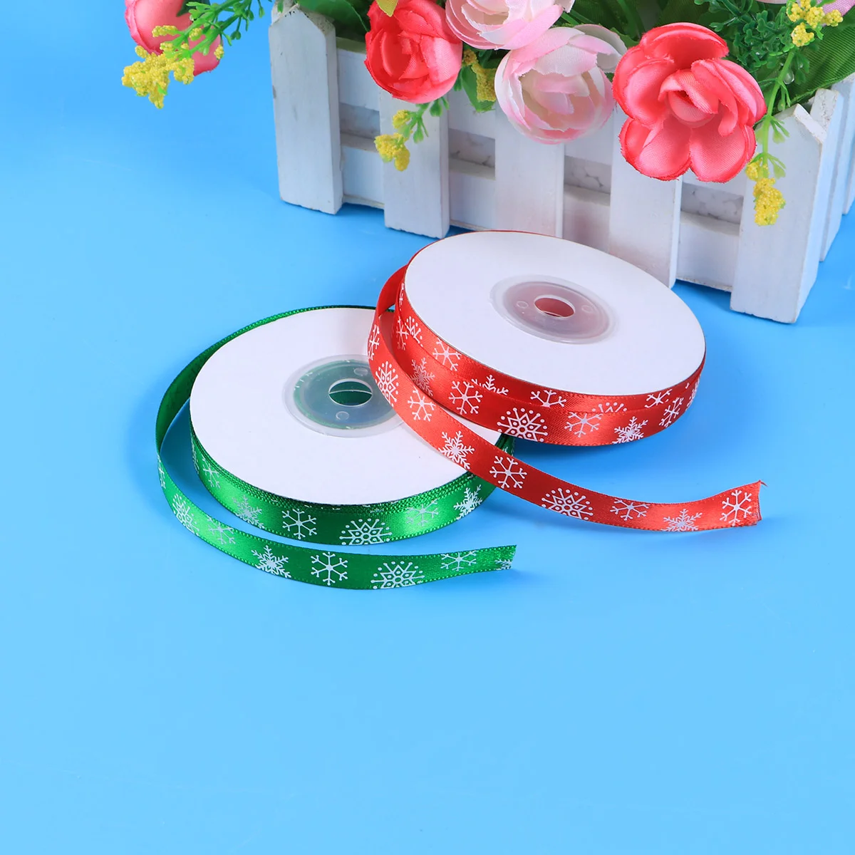 

2pcs 22m Ribbon Snowflake Christmas Polyster Tape for DIY Gift Wrapping Craft Decoration