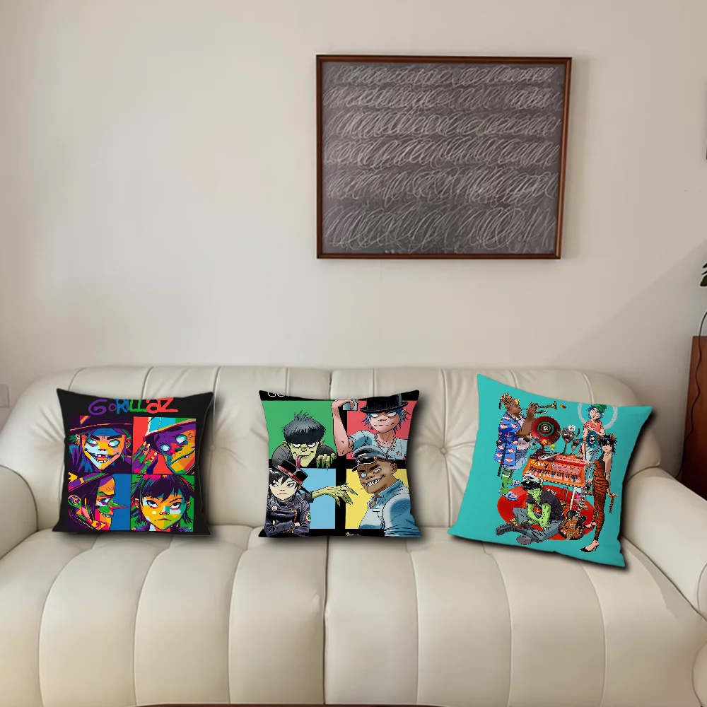Подушка G-Gorillaz 30x30 см