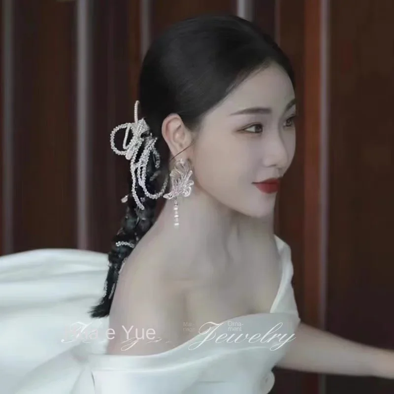 Роскошные высококачественные серьги YVMIN x SHUSHU/TONG весна/лето 2020 с прозрачным