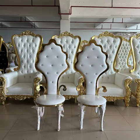 Groom chair hotsell