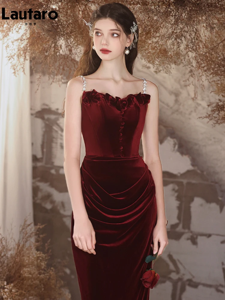 Весеннее длинное роскошное элегантное винно-красное мягкое бархатное вечернее