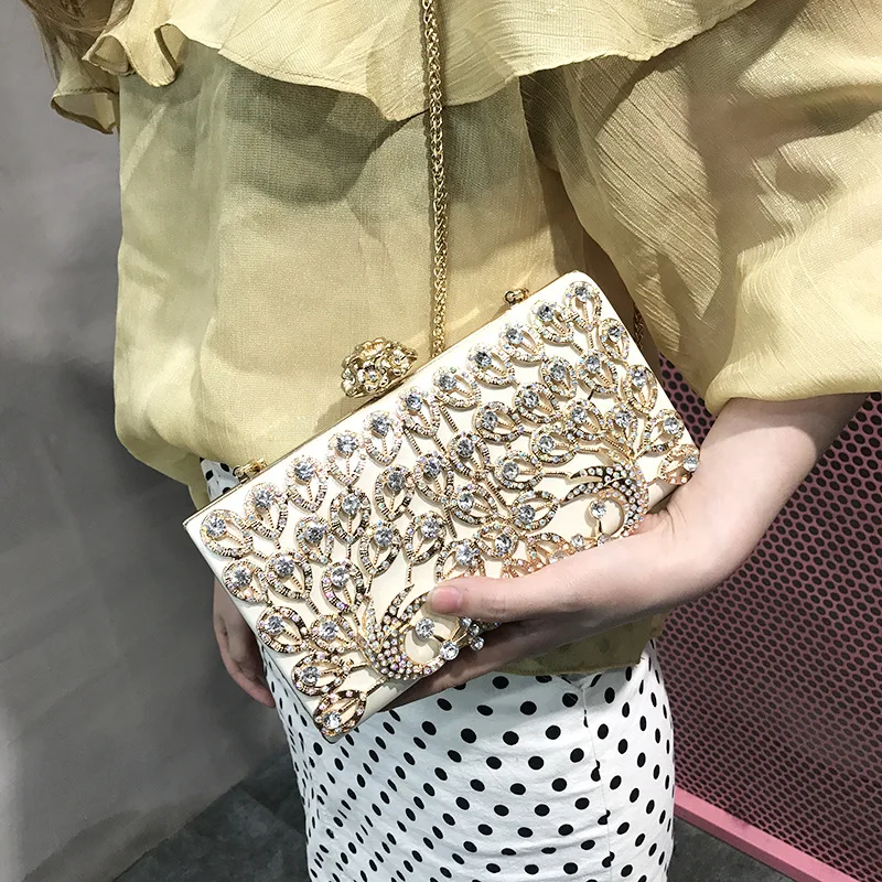 Party bag female 2022 new autumn winter fashion birthday gift clutch bag dinner fashion bag dress clutch cheongsam hollow bag