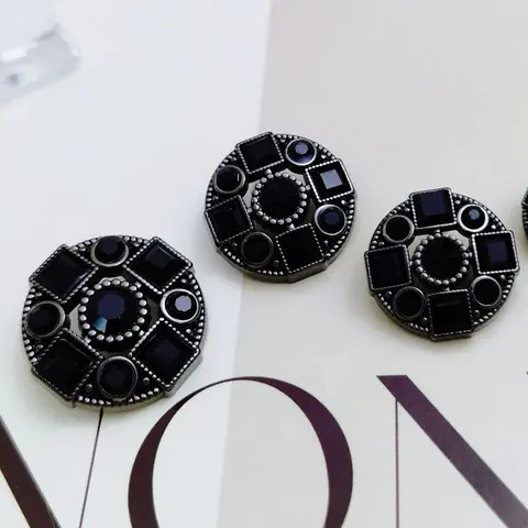 Металлические пуговицы DENGWEIS со стразами 6 шт.