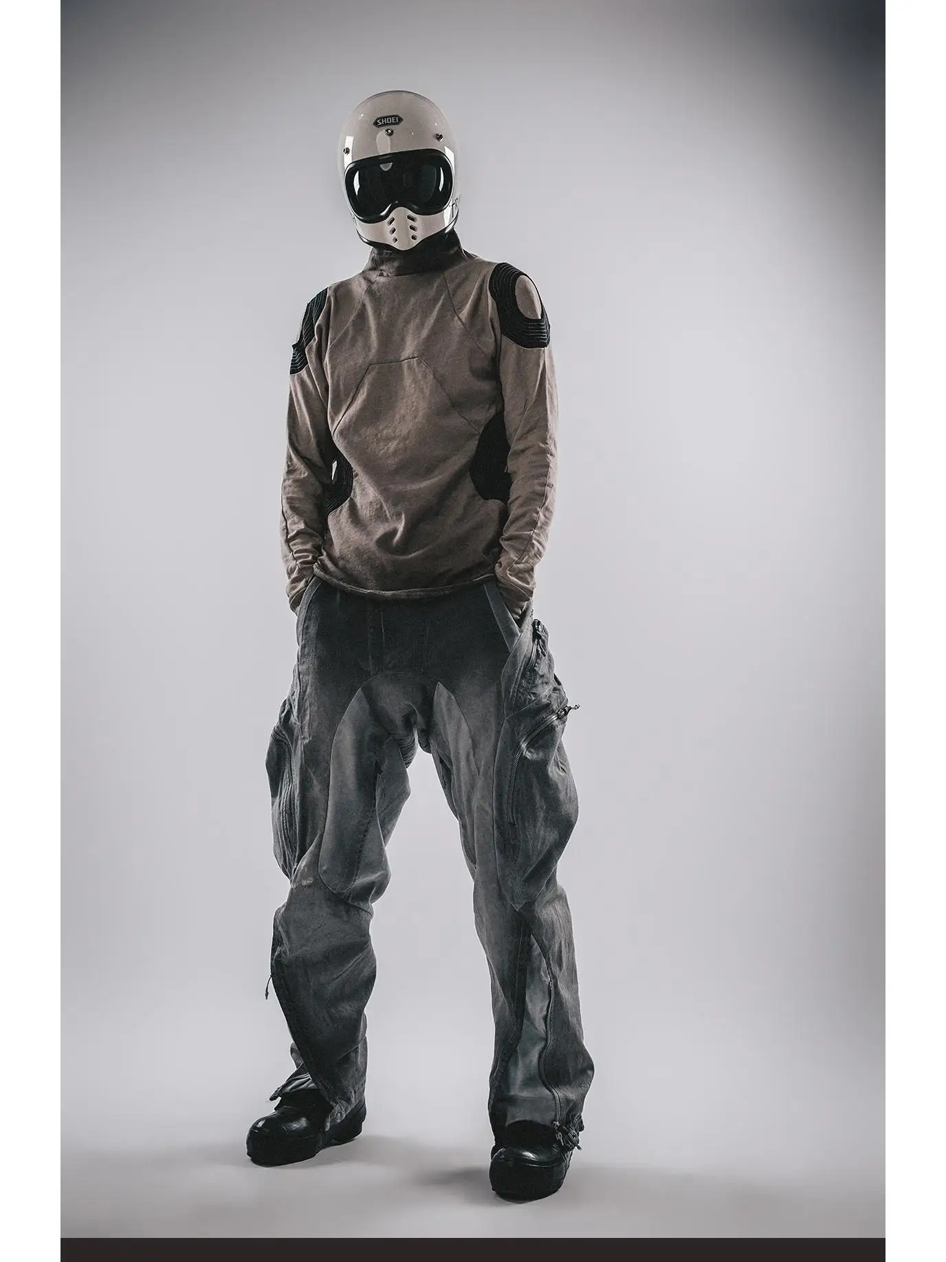 Дизайнерская персонализированная футболка с длинными рукавами и геометрическим