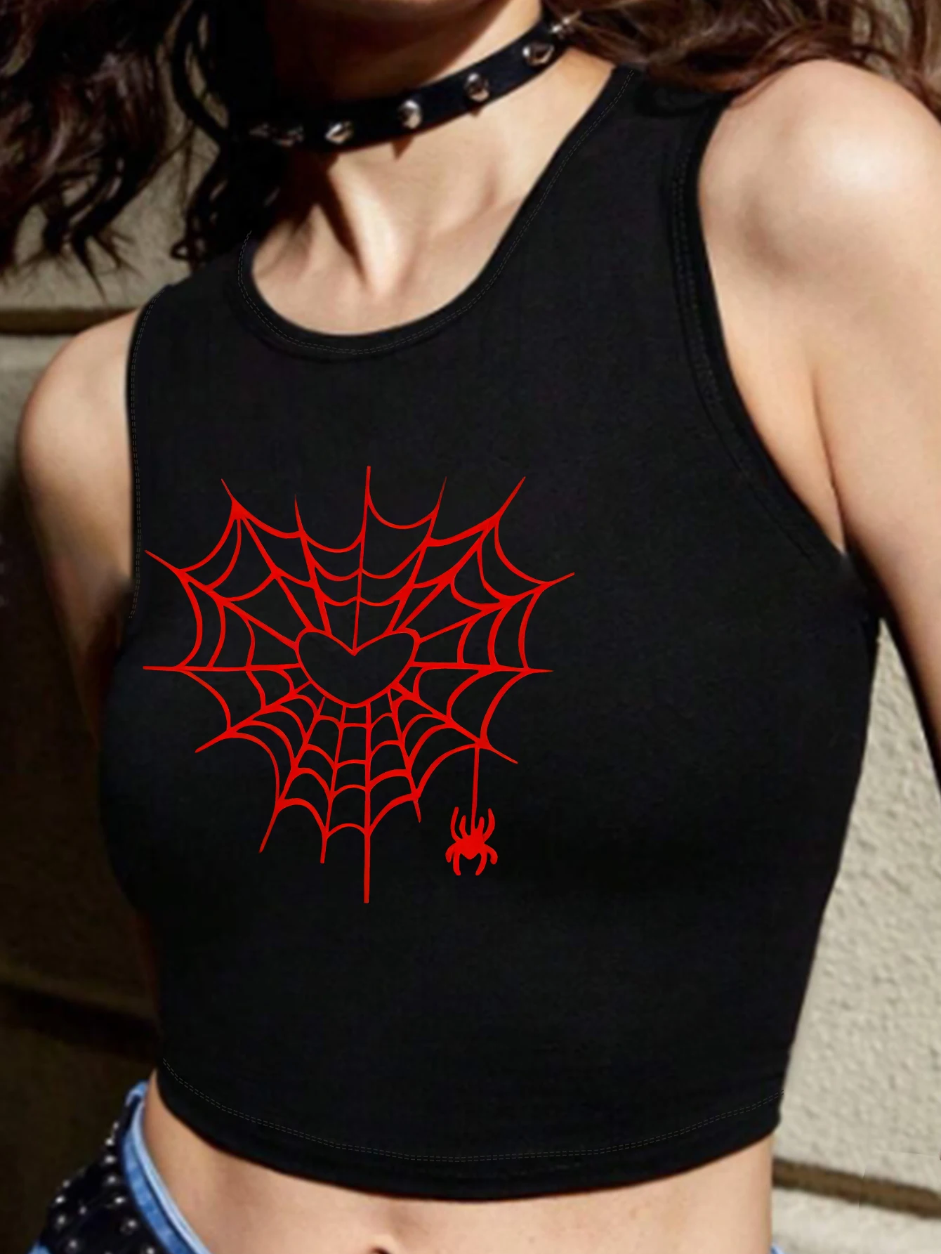 Женский короткий жилет с круглым вырезом без рукавов