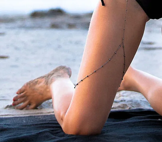 

Shiny bead Leg Chain for Women Sexy Long Tassel Pendants Leg Thigh Harness Beach Nightclub Body Jewelry