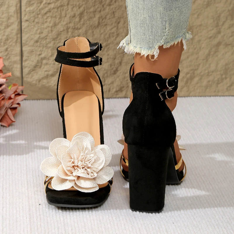 Женские сандалии на массивном каблуке с цветочным принтом пикантная обувь