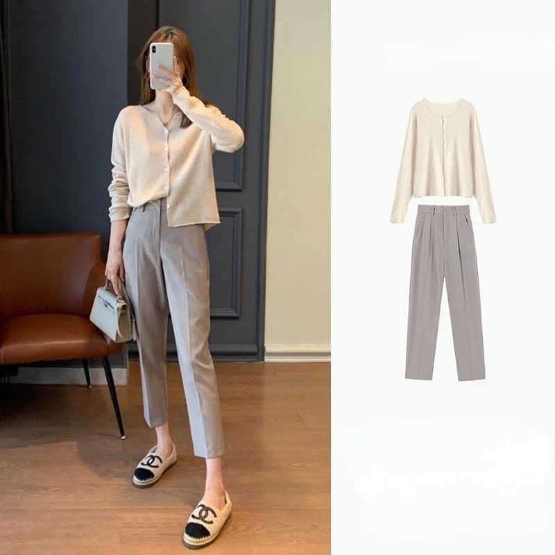 

Spring and Autumn Mature Wear Celebrity Light Mature Wind Imperial Sister Senior Sense of Tops and Pants Two-piece Suit Female