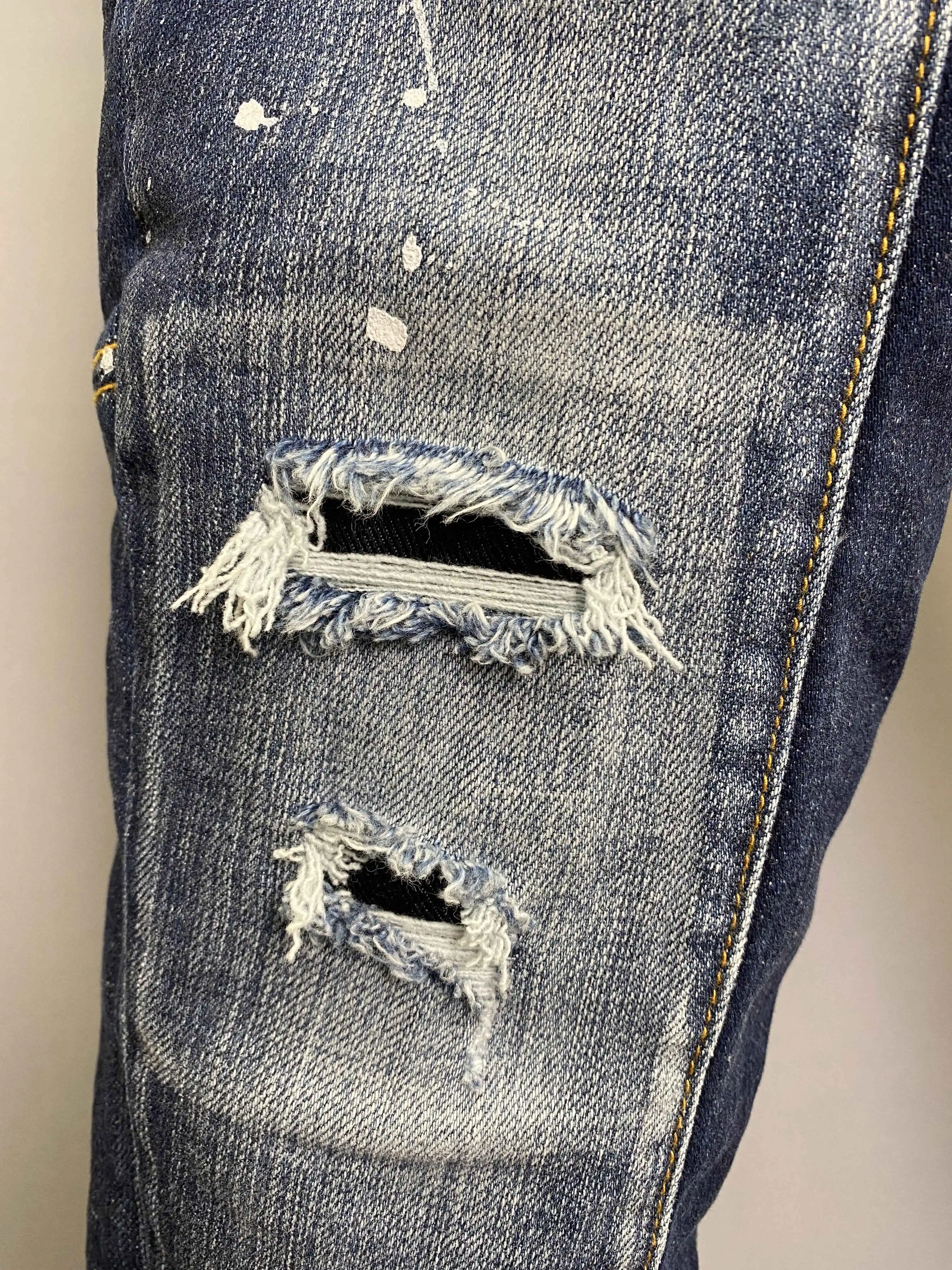 2023 Spring/Summer New D2 Jeans Men's Fashion Men's Washed and Worn Paint 3D Cut Small Feet Light Pocket