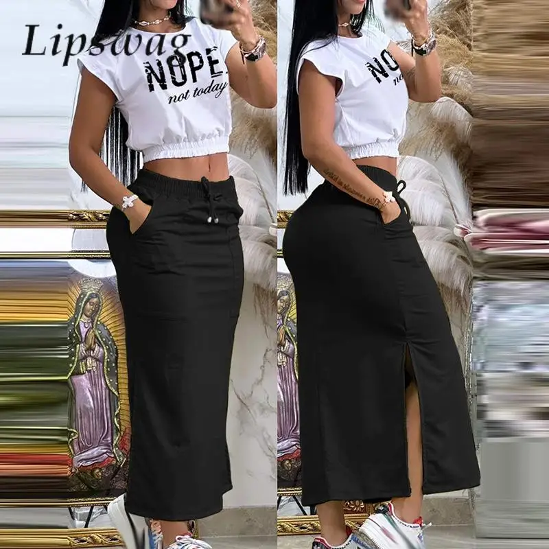 

Модный комплект из двух предметов с надписью, повседневный костюм с длинной юбкой с эластичным поясом и карманами, женская футболка с коротким рукавом и круглым вырезом, топы, наряды