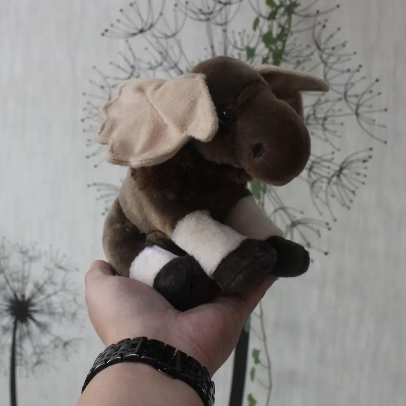 Мягкая милая плюшевая игрушка имитация коричневого лосящего оленя лось