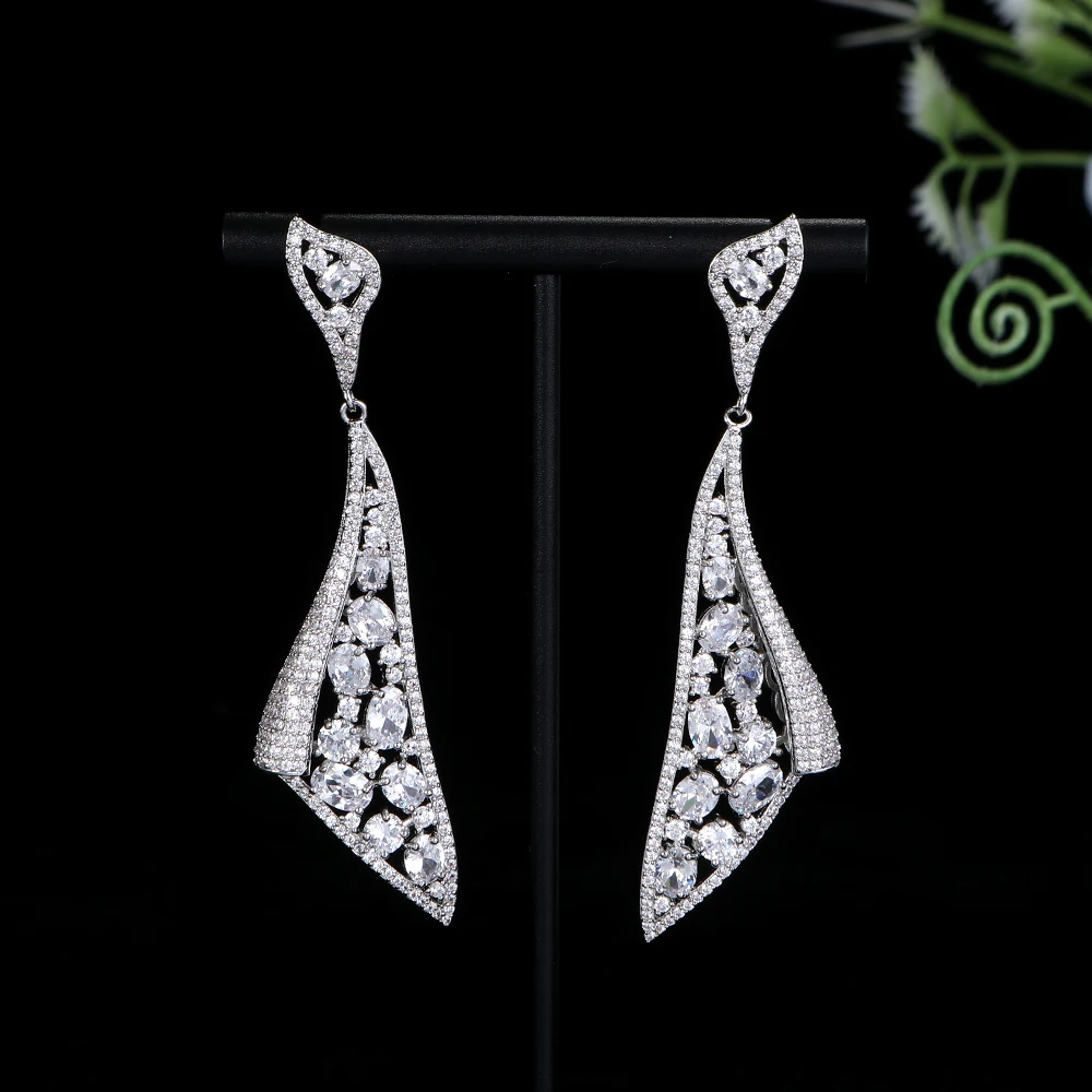

Luxury Big Leaf Waterdrop Charms Long Earring For Women Wedding DUBAI Earring For Women Cubic Zircon Earrings Jewelry A0147