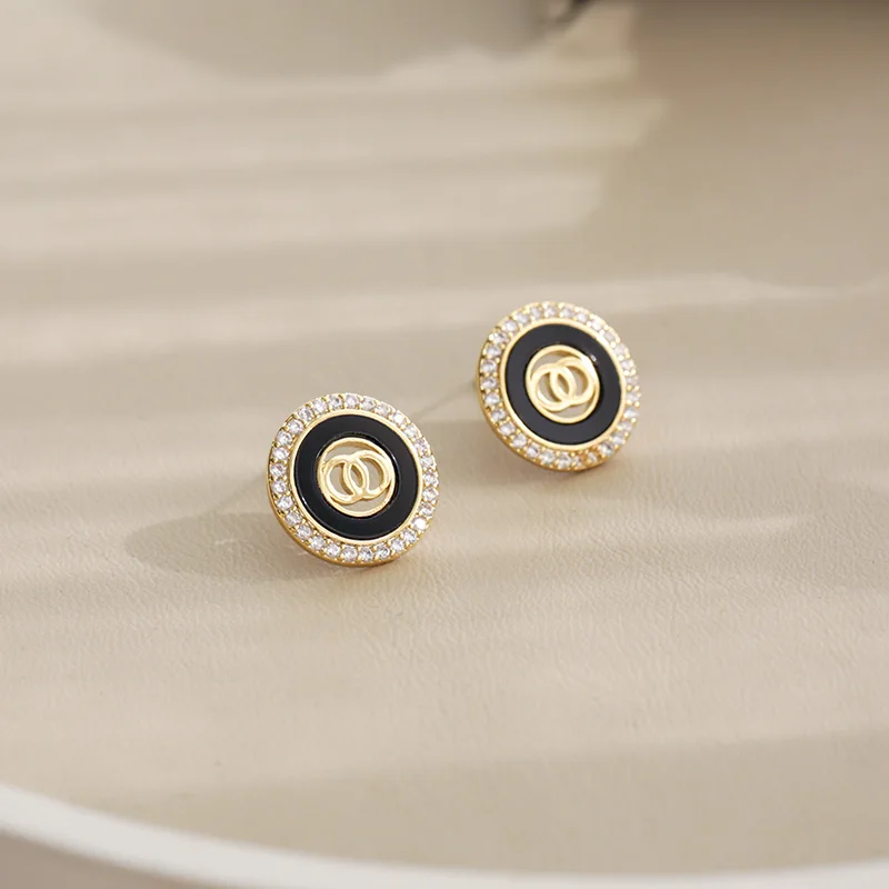 

Small wind double C earrings in 2022 new recommended tide retro black earrings female Joker Silver Needle Earrings jewelry