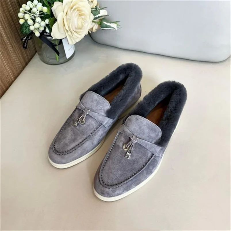 Top Quality Outdoor Winter Warm Loafer Fleece Boots Ladies Fashion Cow Suede Boots Comfortable Loafers Casual Ladies Boots.