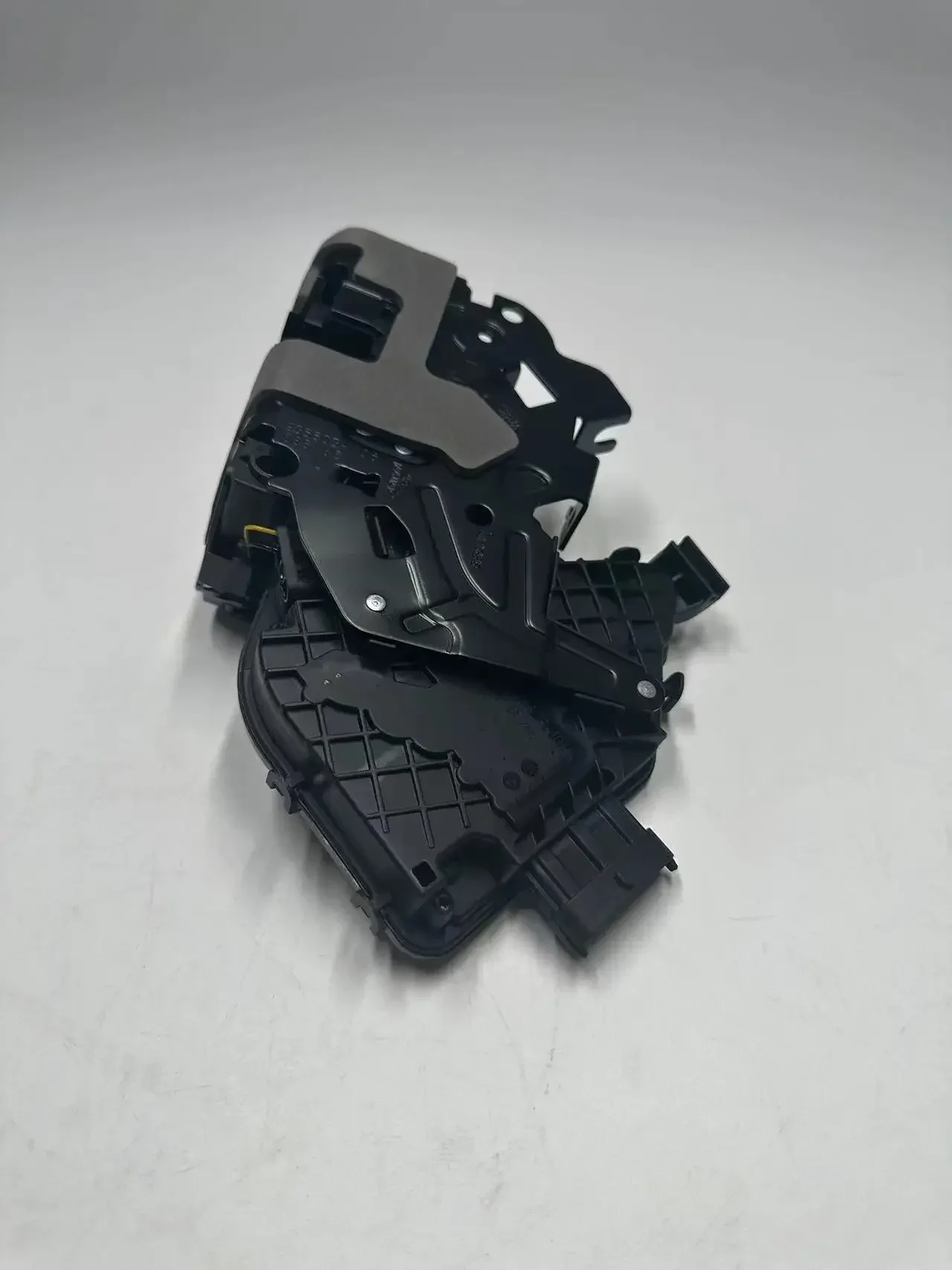 LR 078746 078732 078753 Приводы замка задней правой низкой двери пригодные для Land Rover Range Evoque