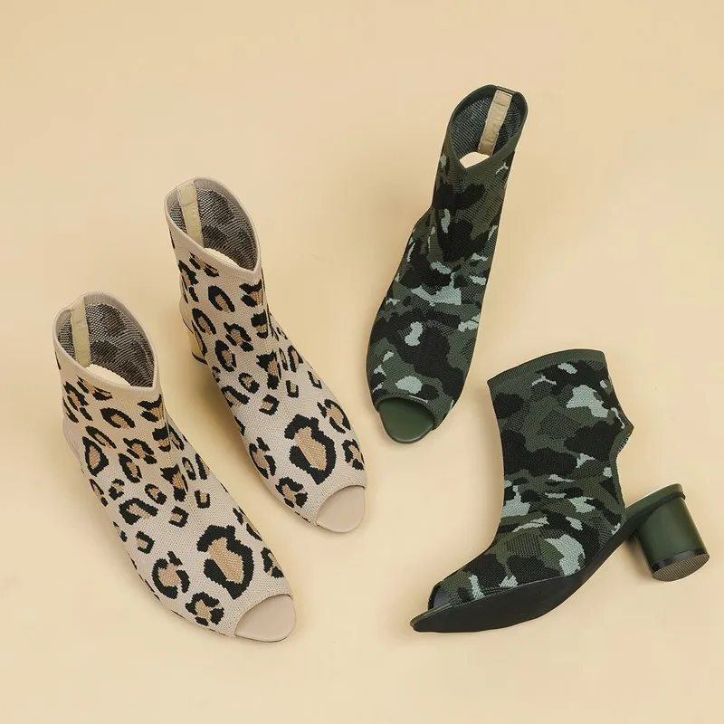 Женские босоножки с открытым носком AIYUQI камуфляжные Вязаные сандалии женские в