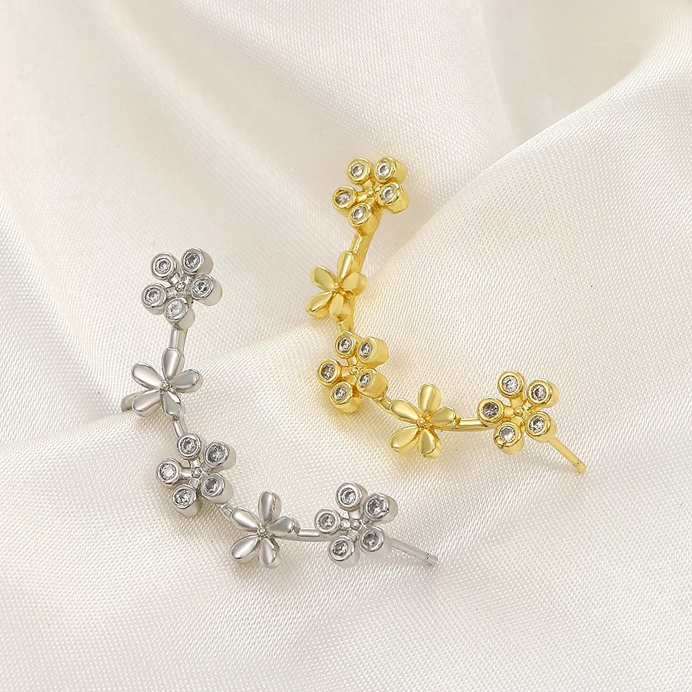 

2022 Micro-inlaid Zircon Flower Earrings for Women Clip Fashion Light Luxury Fresh Flower Ear Hanging Hole Simple Ear Bone Clip