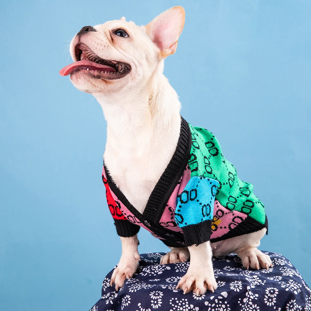 

Свитер для собак, многоцветная строчка, Роскошная ткань, мягкая и удобная, одежда для чихуахуа, брендовая Дизайнерская одежда для собак