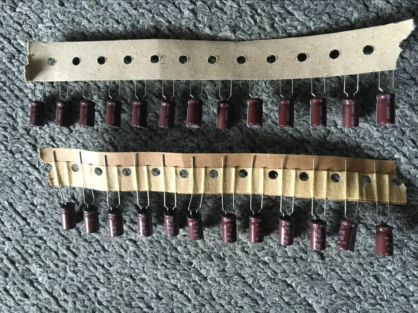 

50pcs Nippon Chemi-Con NCC sxe 56uf 35v electrolytic Capacitor