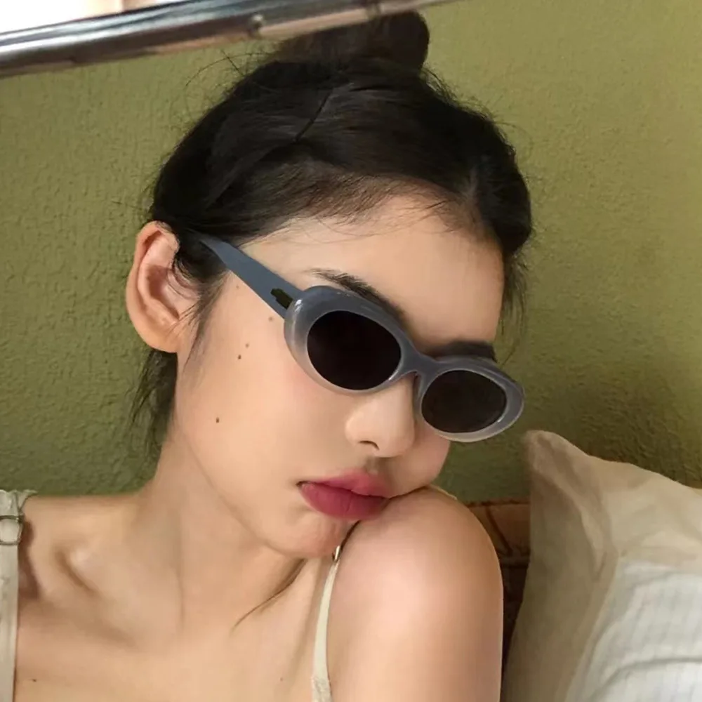

Jenny Same Style Sunglasses French Retro Oval White and Blue Gradient Sunglasses for Women