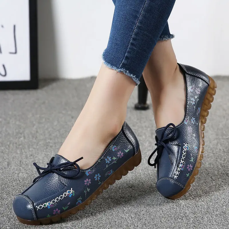 Large Size 41 42 Female Flat Shoes 2023 New Spring Summer Ladies Leather Loafers Fashion Women Soft Sole Flats Non Slip Footwear
