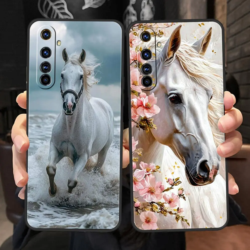 Фото Чехол для телефона Realme 12 11 Pro Plus 6 7 8 9 10 C35 C53 C55 C67 8i 9i GT2 GT3 GT5 GT Neo 2 3 5, чехол с изображением скачивающихся лошадей №2