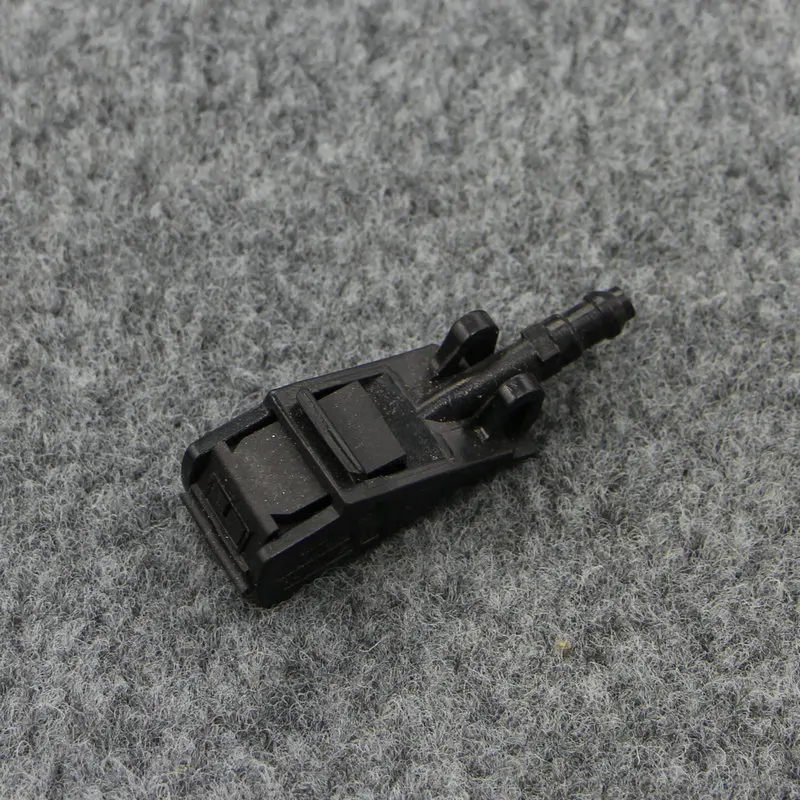 Насадка распылительная для Passat B5 Polo Bora Golf 4 MK4