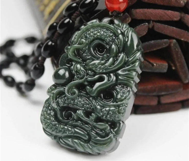 Natural Black Jade Sapphire Zodiac Dragon Pendant Fashion Pendant for Men and Women.