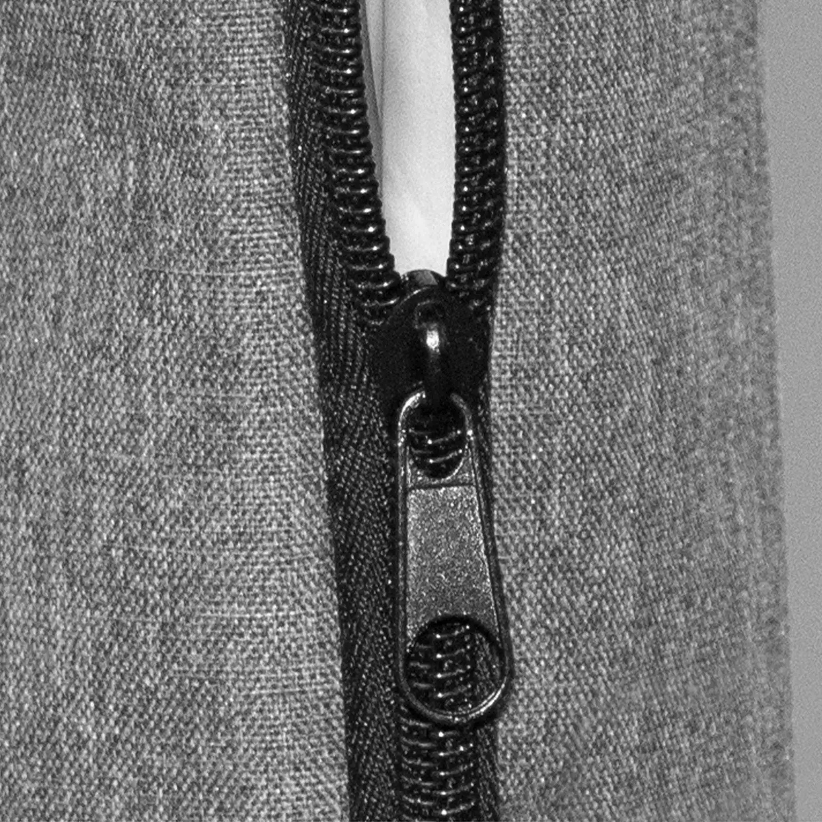 

Personalised Golf Cooler Bag 7-Can Beer Sleeve Soft Drink Holder Beach Grey