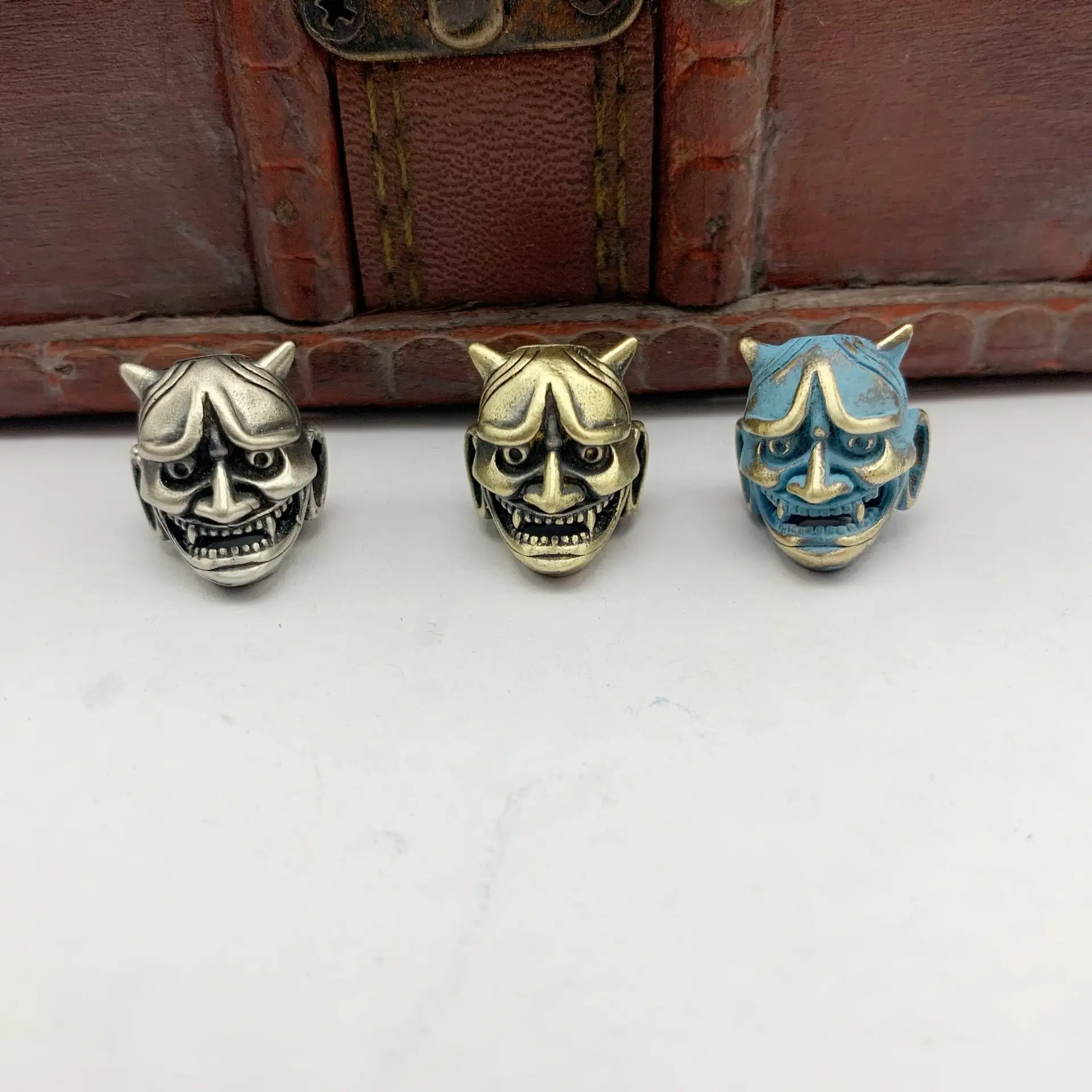 

Brass Prajna jewelry accessories beaded with bracelet knife drop rope umbrella pendant DIY bronze does not fade dispersion beads