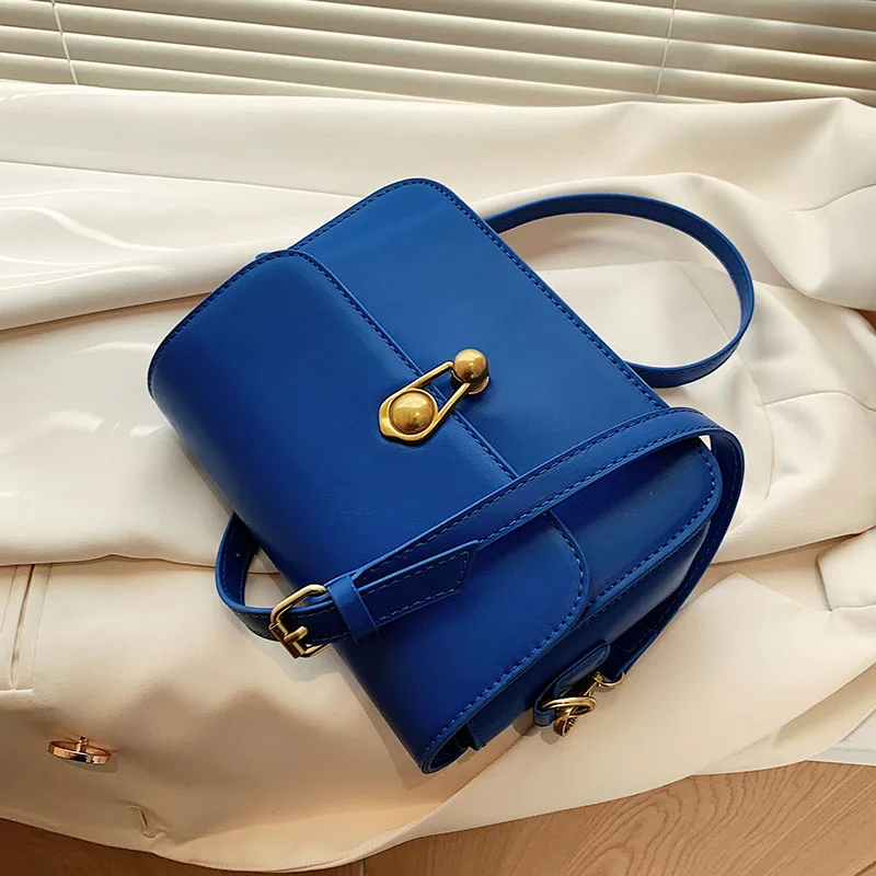 

2022 New Shoulder Bag Ladies Crossbody Flap Sling Bag Luxury Brand Designer Long Belt Bag Ladies Purse Mobile Phone Handbags