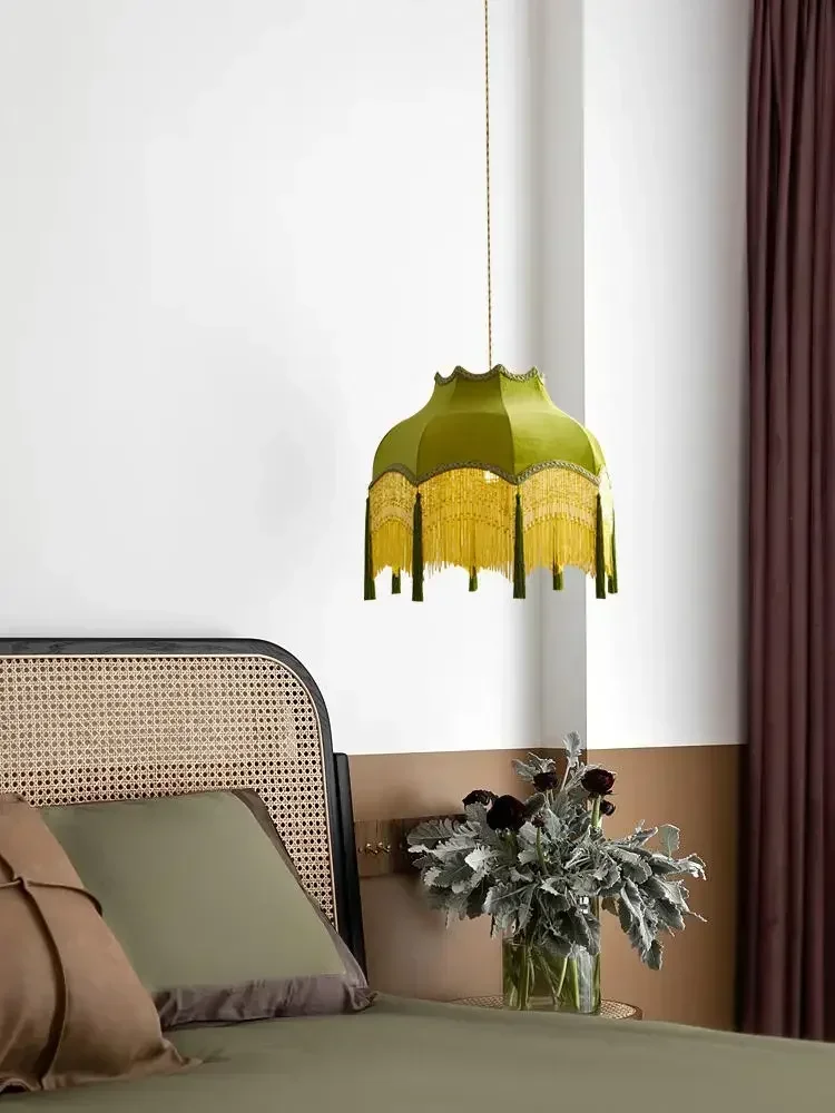 Светодиодные подвесные светильники с кисточками зеленая ткань прикроватные