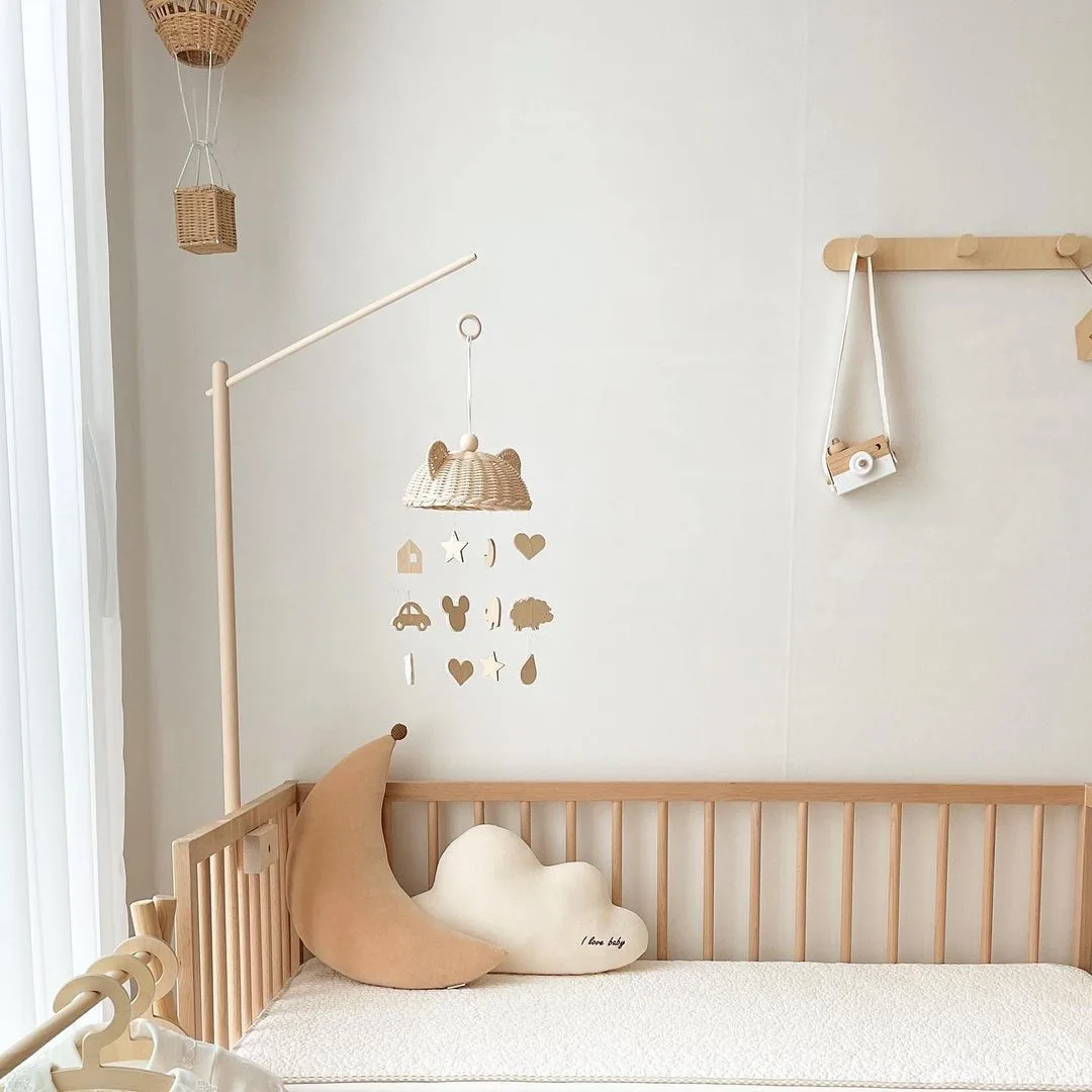 

0-12 Month Musical Box Baby Rattan Rattles Crib Mobiles Toy Bed Bell Wooden Animals for Cots Projection Room Home Decor