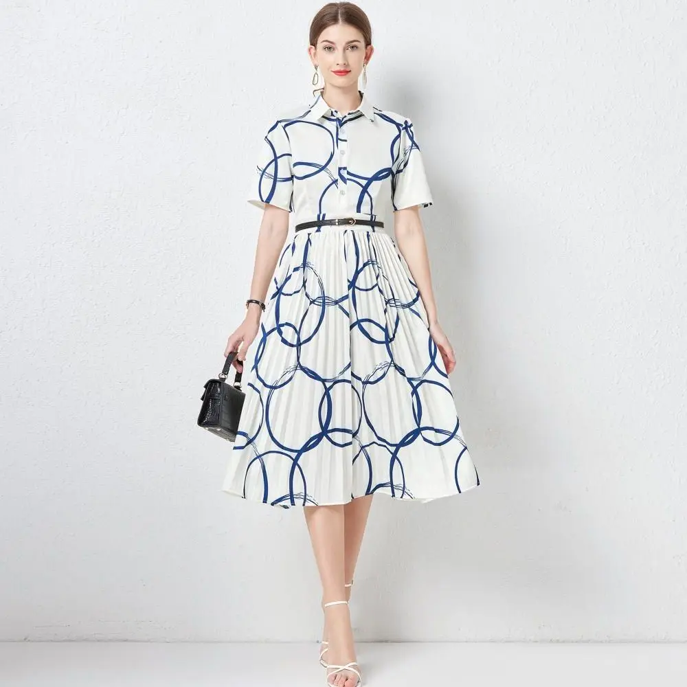 

Женское платье с отложным воротником, коротким рукавом, поясом и принтом