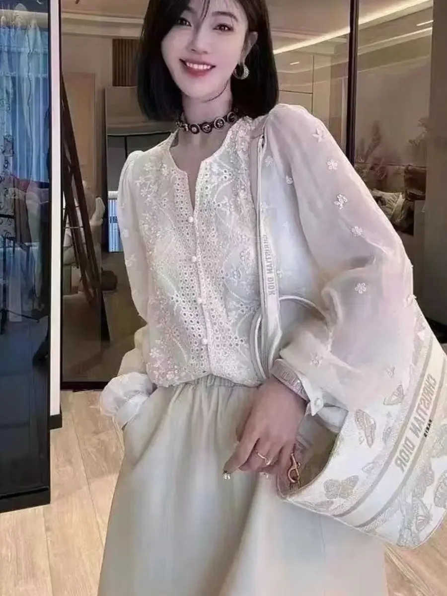 Французский ретро-дизайн нишевая кружевная рубашка с v-образным вырезом и