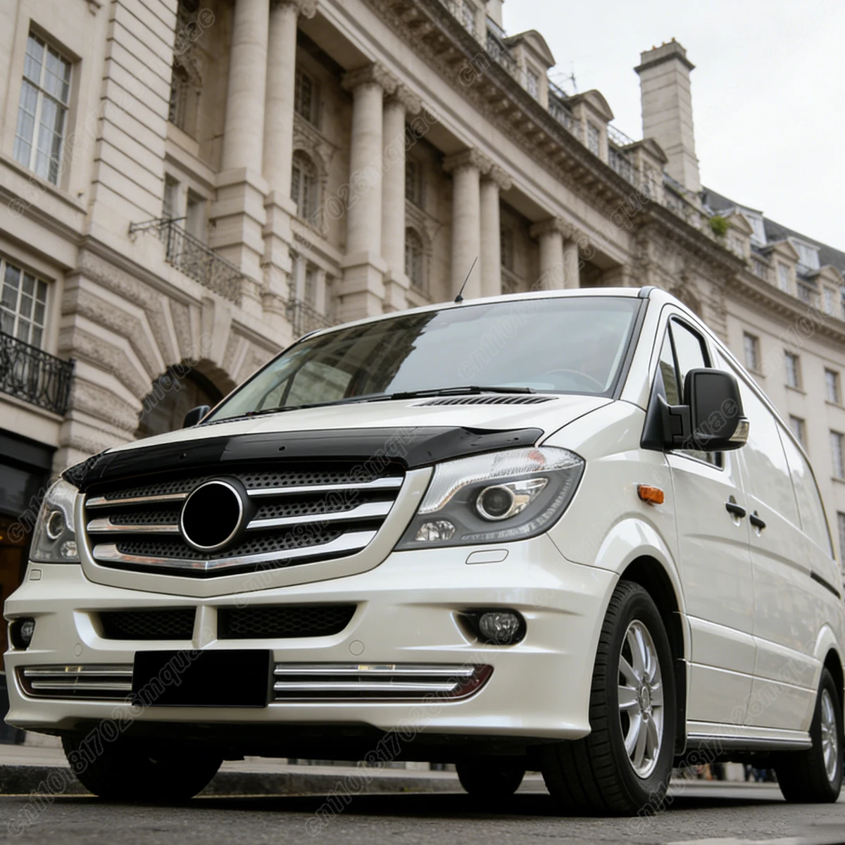 Фото Для Mercedes-Benz Sprinter W906 2014-2017: Защитная накладка на капот, аксессуары для модификации и декора №3