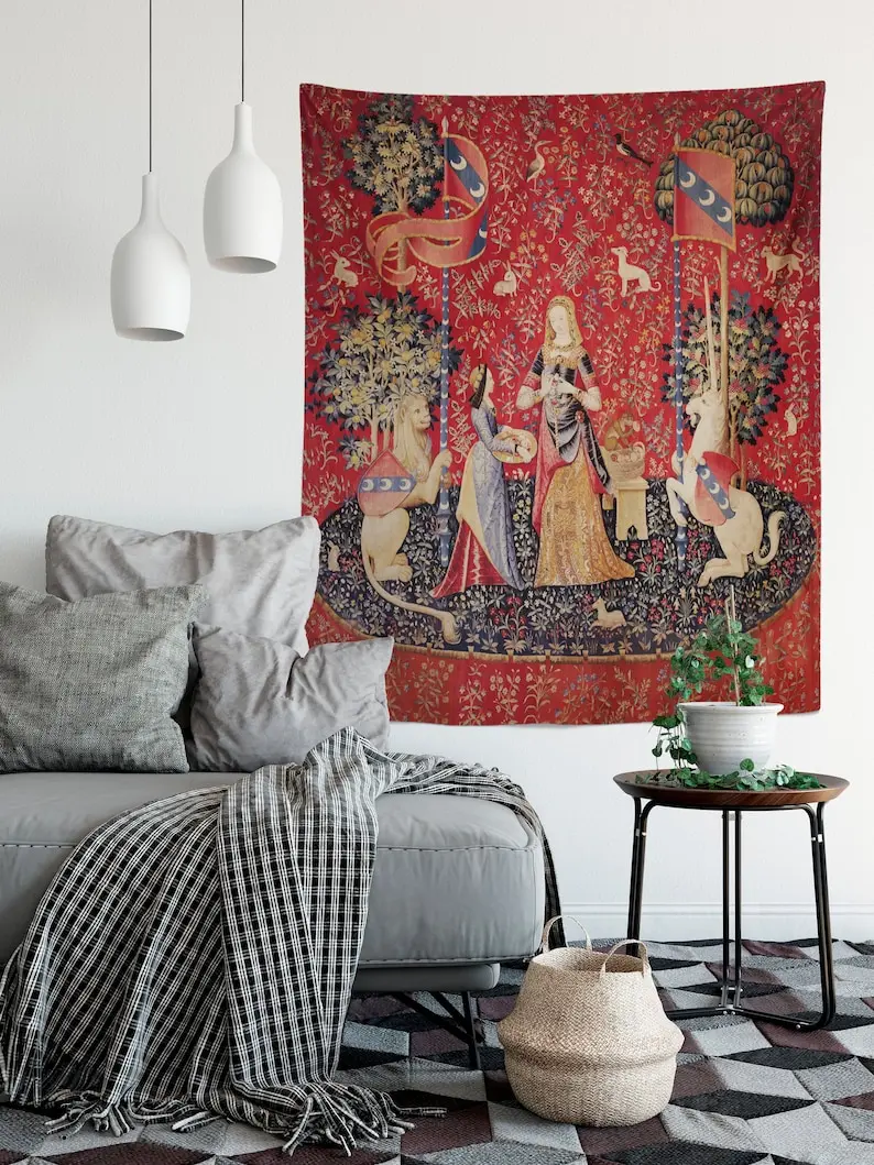 

Женский гобелен с единорогом-аромат (принт)