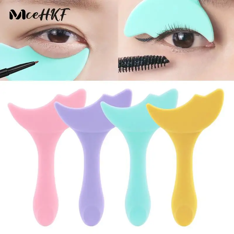 

1PC Silicone Eyeliner Aid Marscara Drawing Aid Lipstick Wearing Aid Resusable Silicone Eyeliner Tool Eyeliner Stencils Wing Tips