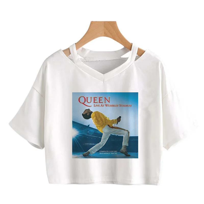 pull and bear queen t shirt
