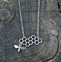 new hot selling fashion simple honeycomb hive pendant small bee insect necklace jewelry chain necklace
