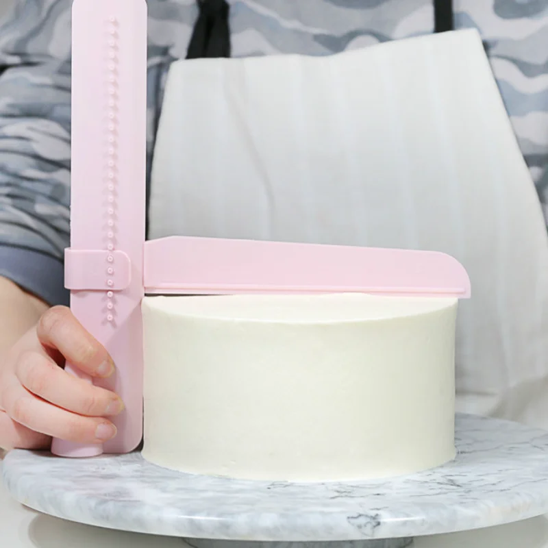 

1Pc Adjustable Cake Scraper Fondant Spatulas Cream Cake Edge Smoother Cake Decorating Tools DIY Bakeware Kitchen Accessories