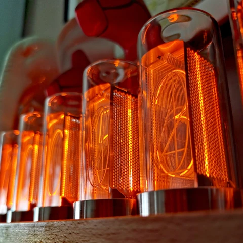 Настольные часы OIMG LED
