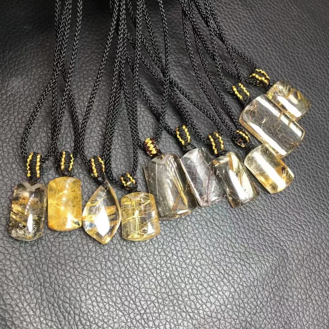 Цельный кулон с натуральным рутилированным кварцевым кристаллом