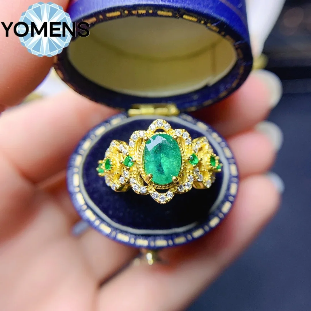 Оригинальное Серебряное Кольцо С Изумрудным Камнем. Элегантные Женские