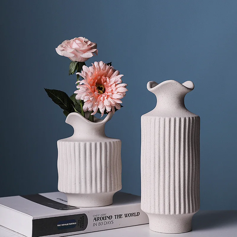 

White Vase Ceramic European Style Simple Home Decoration Desktop Porch Ornaments Home Accessories Creative Flower Arrangement