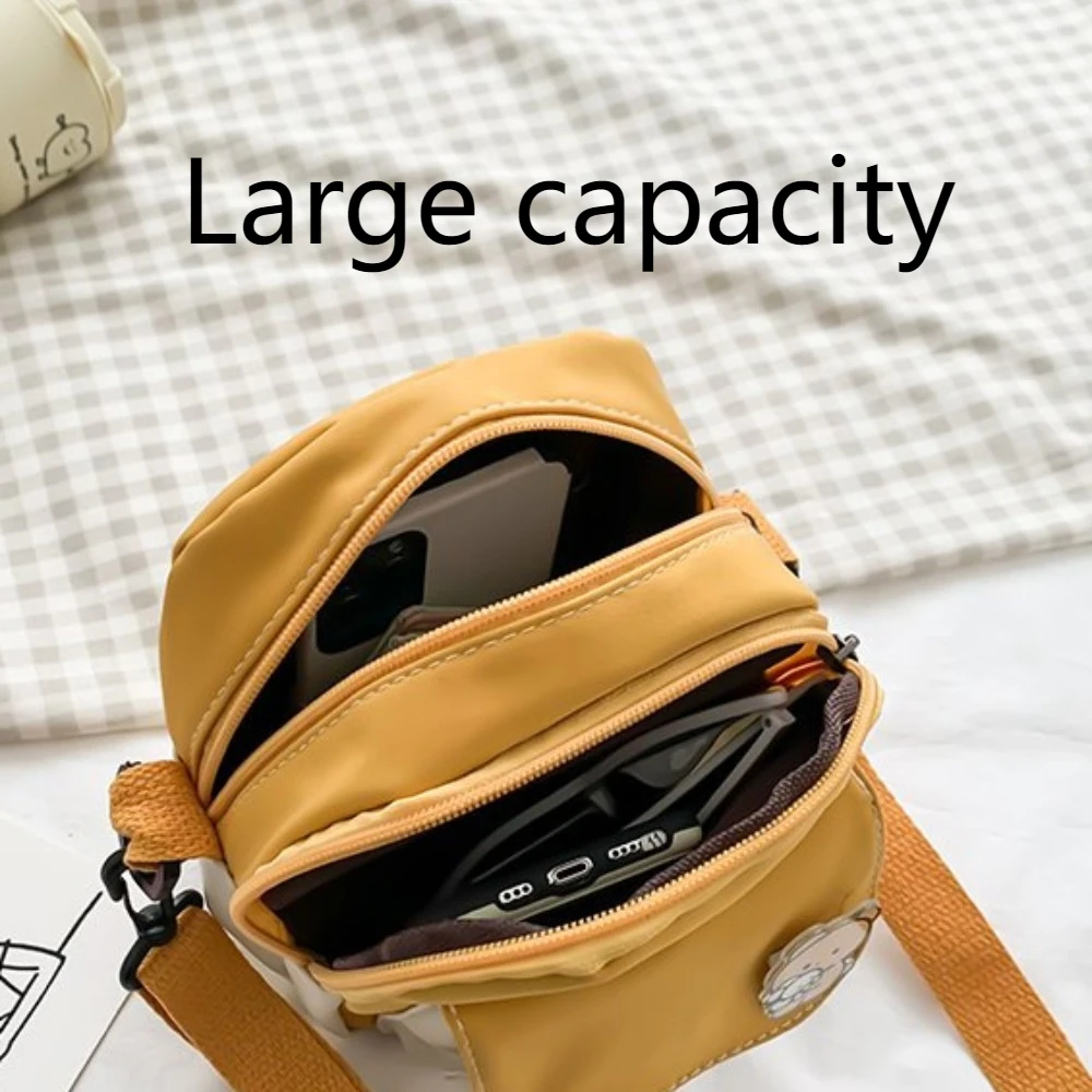 Маленькая сумка женская на плечо милые сумки через с героями мультфильмов для