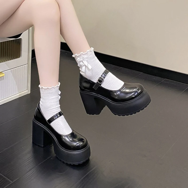 

Fashion High Heels Buckle Strap Fashion Mary Jane Shoes Woman Goth Thick Heel Party Shoes Ladies White Platform Pumps for Women