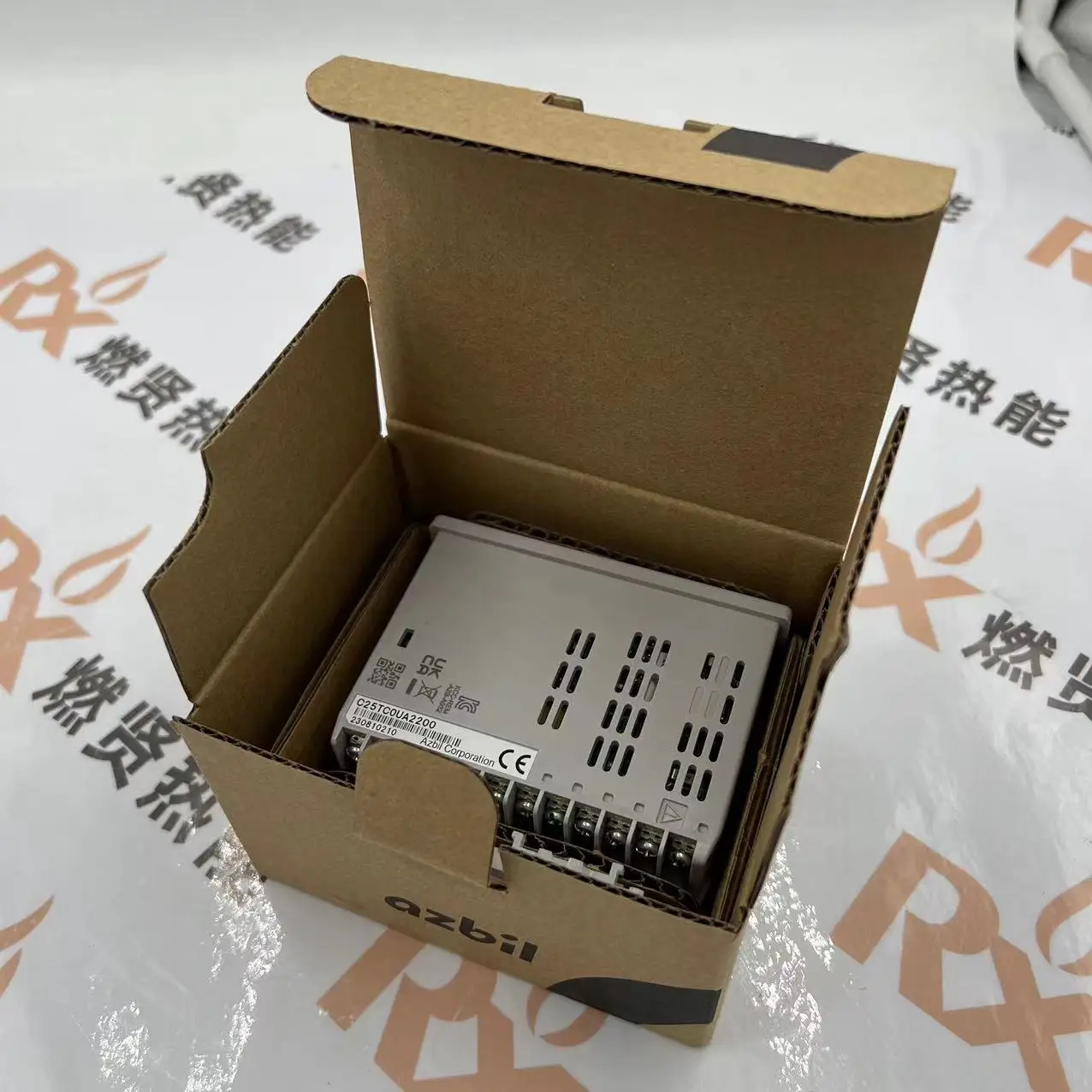Shang Hai Ran Xian C25TCOUA2200 Модуль контроля температуры с цифровым дисплеем для AZBIL Stock 20
