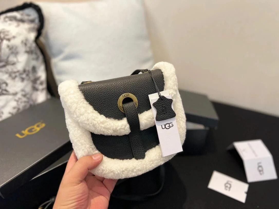 2024ugg New Saddle Bag Autumn and Winter Women's Lamb Plush Leather Fur Shoulder Casual |