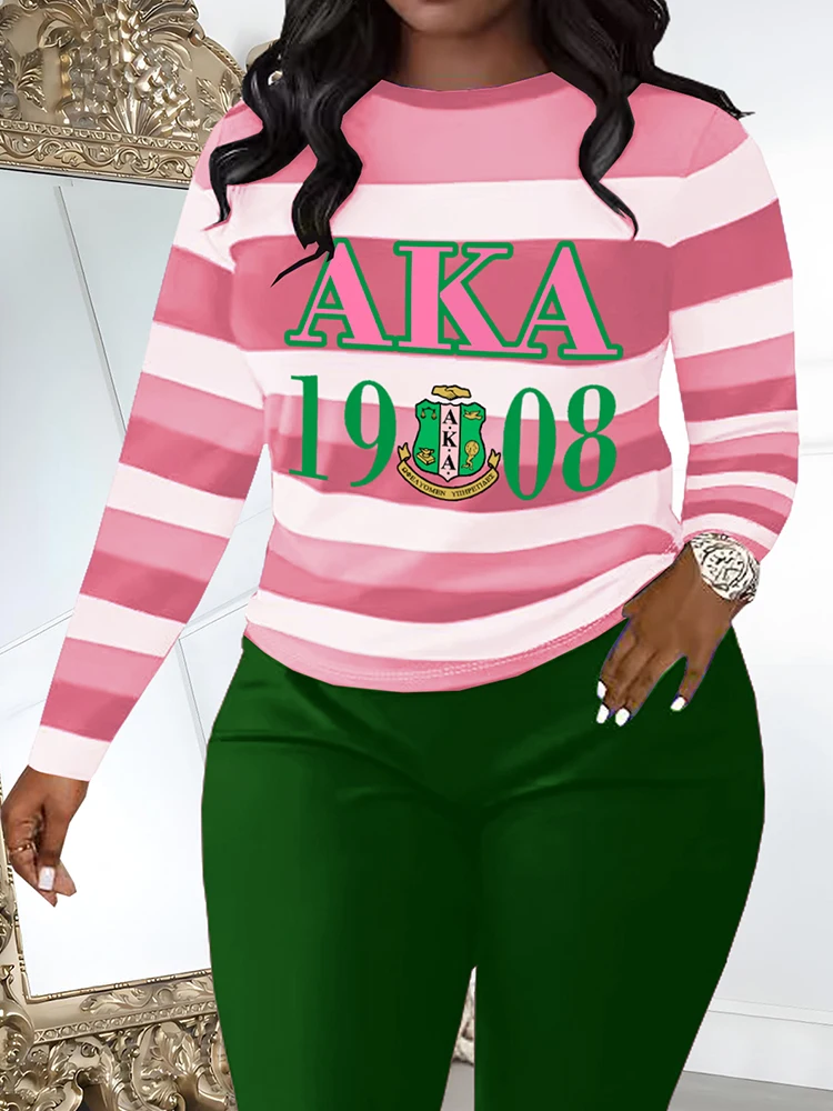Футболка Alpha Kappa Sorority в полоску с принтом